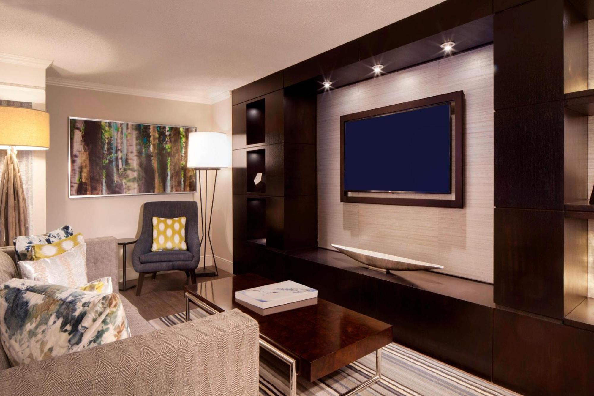 Marriott Raleigh Durham Research Triangle Park 3*