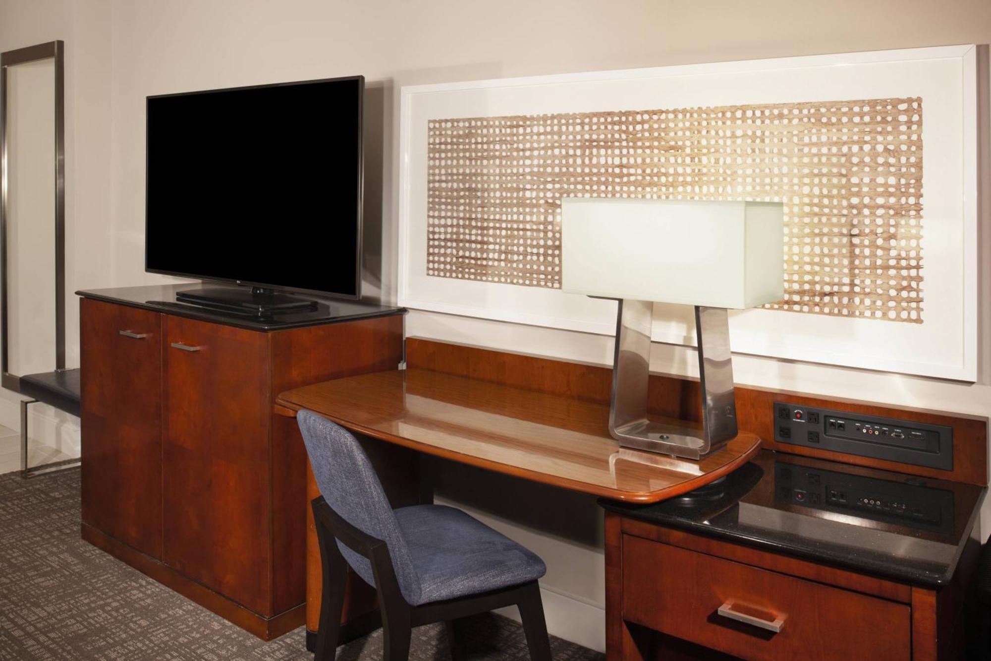 Marriott Raleigh Durham Research Triangle Park Hotel